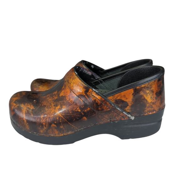 Dansko Pro Copper Brown Patent Leather Comfort Clogs 406290202 EU 38 Women's 8 - Picture 2 of 8